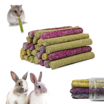 Imagen del producto de Juguetes para roedores (43 piezas) - Palitos de Timothy Hooi - Golosinas para conejos/cobayas - Ricos en fibra y bajos en proteínas - Palitos de hierba de flores - Saludables para la digestión - Alimento para animales