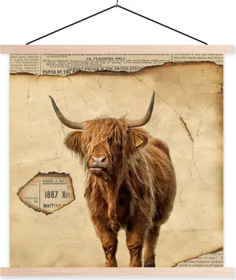 Produktbild von MuchoWow® Textilposter Schottisches Hochlandrind - Vintage - Kuh 40x40 cm mit holzfarbenen Rahmen - Posterleiste