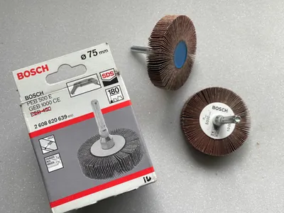 Produktbild von Bosch Lamellenschleifscheibe 75x15mm 180 INOX SDS