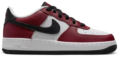 Imagen del producto de Nike Air Force 1 Low LV8, color Team Red (talla para jóvenes), talla EU 36