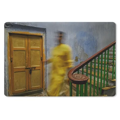 Produktbild von MuchoWow® Mauspad Mousepad Mensch - Treppe - Tür - Architektur 27x18 cm - Mousepads - Maus Mat - Pad - Mausunterlage - Büroartikel - Desk Matten