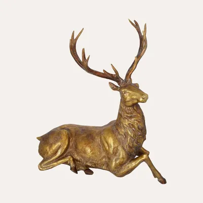 Produktbild von KEYHOMESTORE | Sitzende Hirschstatue aus Goldharz, H. 50 cm