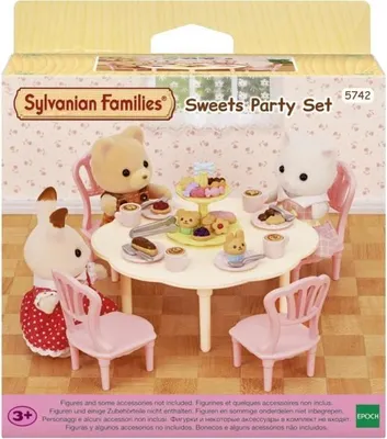 Produktbild von Sylvanian Families Esstisch-Set, Tisch mit Stühlen, Geschirr und Gebäck, 5742, Spielset