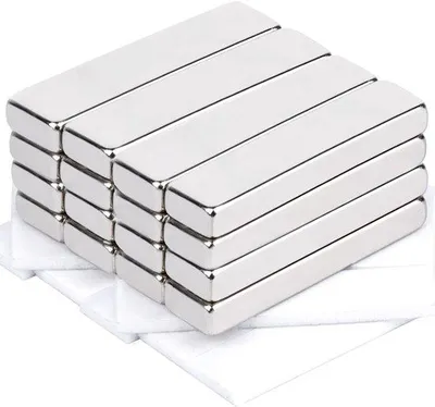 Produktbild von Starke Neodym-Magnete 40x10x5mm selbstklebend für Kühlschrank