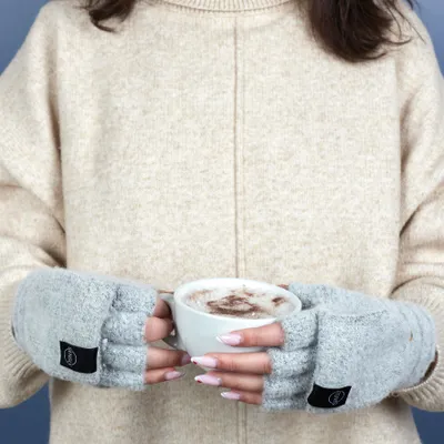 Produktbild von USB-betriebene Handschuhe - SENSLY - Komfort - Grau und Rosa