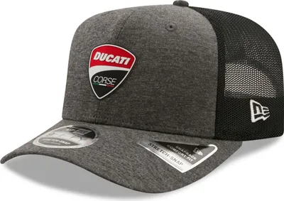Produktbild von New Era Urban Snapback Cap im Ducati Style mit Jersey-Mix M/L
