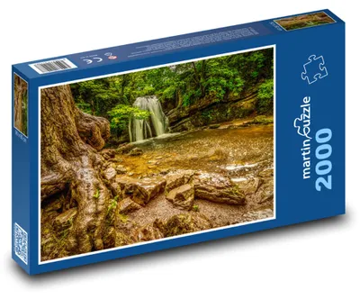 Zdjęcie produktu dla Puzzle 2000 Rzeka z wodospadem w lesie - martinpuzzle