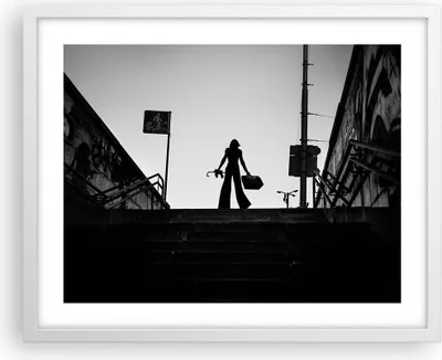 Produktbild von Gerahmtes Poster - Weißer Rahmen - Schatten Fotografie Treppen - 50x40 cm - Wand Bild - Wanddeko - Wandbilder - Kunstposter - Wandposter - Bilderrahmen - Bilder - Kunstdruck - P2WAA50x40-4365