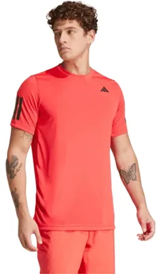 Imagen del producto de Camiseta Adidas Club con tres rayas, color rojo translúcido