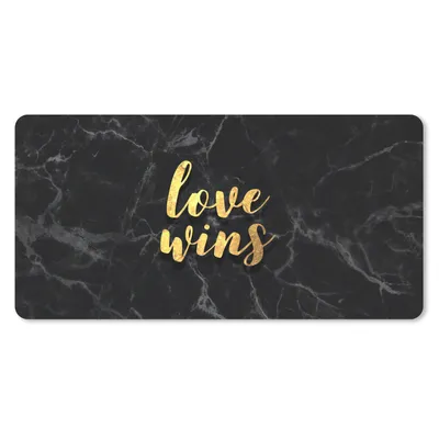 Produktbild von MuchoWow® Schreibtischunterlage Zitat - Liebe - Marmor - Gold 80x40 cm - XXL Mauspad - Gaming Mauspad