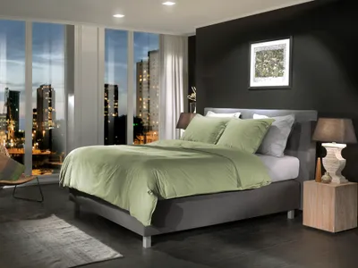 Productafbeelding van Geel perkal beddengoed - 155x220 cm – 100% katoenen perkal – Hoogwaardige beddengoed met effen design – Zacht – Ademend en huidvriendelijk – Inclusief kussensloop van 80x80 cm – Groen