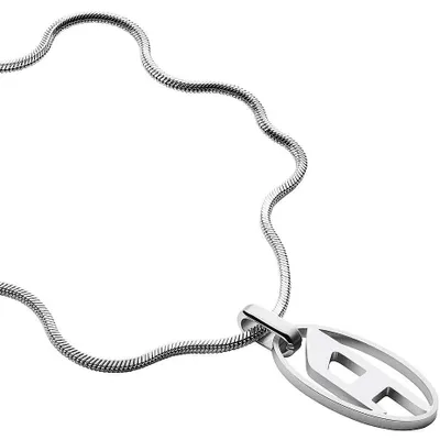 Productafbeelding van Halskettingen met hanger, merk Diesel, zilver. Verkrijgbaar in lengtes van 50 cm tot 70 cm. Collectie: Pendant - voor heren