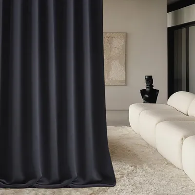 Imagen del producto de Cortina opaca con ojales plateados, 140x250 cm, color , ideal para salones y dormitorios