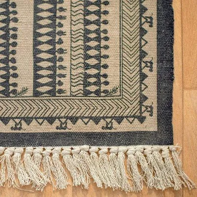 Productafbeelding van Famanu vloerkleed, tribale Afrikaanse stijl - 90 x 150 cm, gemaakt van katoen - Boheemse decoratie - Vloerkleed met dierenmotieven - Decoratief accent voor kinderkamers