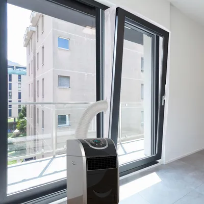 Produktbild von XXL Fenster Abdichtung für mobile Klimaanlagen, für den Abluftschlauch – Maximale Kühlung, einfache Montage, effektiv und robust