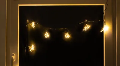 Immagine prodotto di Luci di fata con grappoli luminosi - 200 cm / 70 LED - Illuminazione decorativa da giardino per esterni con timer a batteria