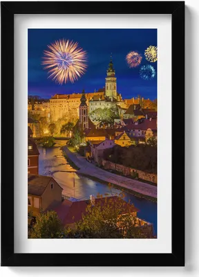 Produktbild von Feuerwerk Krumlov Tschechische Republik– Wandbild mit Rahmen – Gerahmtes Bild  – Wanddekoration – 20x30 cm – Schwarz
