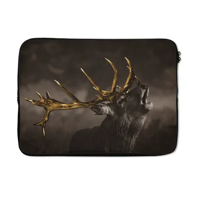 Produktbild von MuchoWow® Laptop Hülle 14 ZollRotwild - Schwarz - Gold Laptoptasche - Laptoptasche - Stoßsicher - Schutzhaube