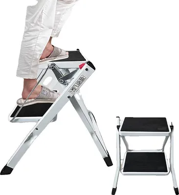 Produktbild von Klapphocker, Legierter Stahl, 2 Stufen, 50 x 49 x 43 cm, Maximale Belastung 150 kg, Platzsparendes Design