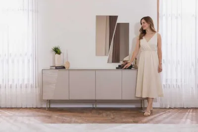 Image de Buffet avec miroir, salle à manger, style moderne, couleur beige, neuf, cuisine, bois