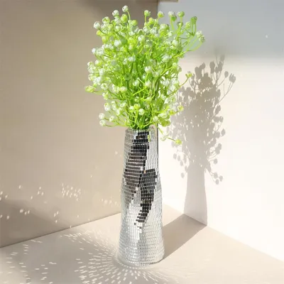 Image de Vases Disco en forme de boule pour la décoration rétro et les compositions florales