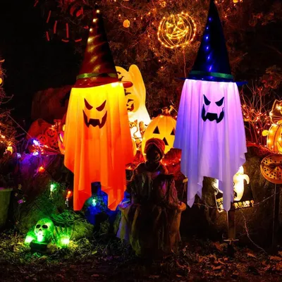 Productafbeelding van LED-verlichting spook om op te hangen - Set van 2 - Horror - Hangende spoken met heksenhoed - Hangende geest - Feest