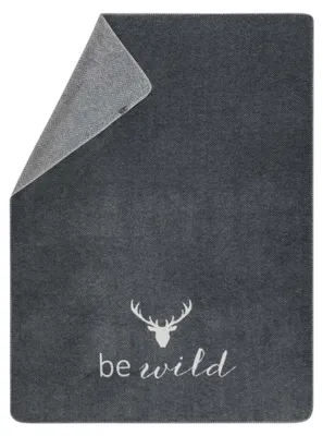 Produktbild von Fussenegger Wohndecke Savona be wild Hirschkopf anthrazit 150x200