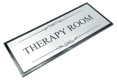 Türschild Therapieraum, Acryl, 19,5x7,6 cm, Schwarz/Silber