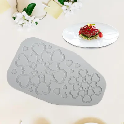 Obrázok produktu pre Silikónová forma srdcového tvaru na fondán a pečenie – 22,6 x 10,7 cm