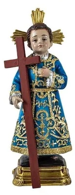Kinderfigur mit Kreuz, Harz, handbemalt, 6x6x20 cm