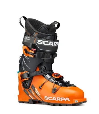 Skischuh "Maestrale" von Scarpa in Orange und Schwarz; mit Schnallen und einem strapazierfähigen Design.