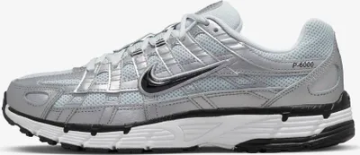 Produktbild von Nike P-6000 "Metallic Silver Pure Platinum" FD9876-101, Größe: 41
