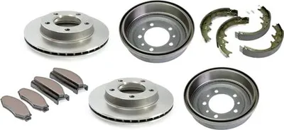 Zdjęcie produktu dla Tarcze hamulcowe + klocki przednie / bębny hamulcowe + szczęki tylne Jeep CJ 79-81