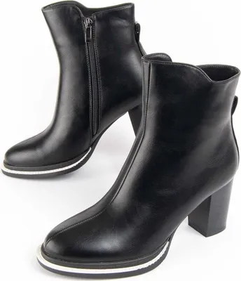 Produktbild von Montevita Absatzstiefelette Vareli2 Schwarz