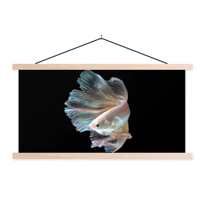 Produktbild von MuchoWow® Textilposter Fisch - Schwanz - Schwarz 60x30 cm mit holzfarbenen Rahmen - Dekoration