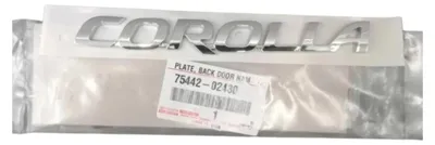 Obrázek produktu pro TOYOTA Corolla Chromovaný zadní emblém 75442-02430 OE