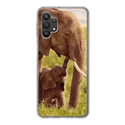 Produktbild von MuchoWow® Handyhülle Schutzhülle Hülle für Samsung Galaxy A32 5G Elefant - Gras - Jung - Rüssel Silikon Softcase Handy Hülle - Softcase