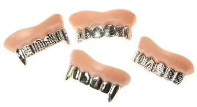 Zdjęcie produktu dla zęby Grillz 7 cm srebrne