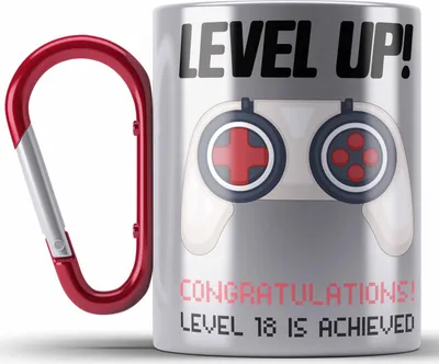 Produktbild von Trendation - 18. Geburtstag Edelstahl Tasse Karabiner Jungen Jungs Geschenk 18er Geschenkidee 18 Sohn Gamer Zocker Sprüche Lustig (Rot)