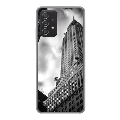 Produktbild von MuchoWow® Handyhülle Schutzhülle Hülle für Samsung galaxy a73 Chrysler Building in New York von unten nach oben in Schwarz-Weiß Silikon Softcase Handy Hülle - Handyhülle