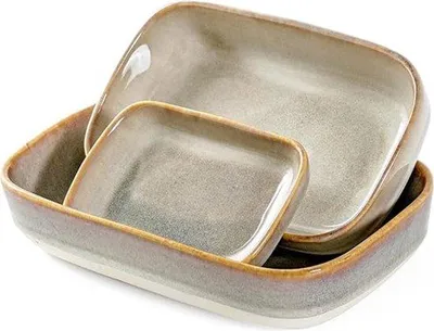 Image de Lot de plats de cuisson pour la cuisine et le quotidien