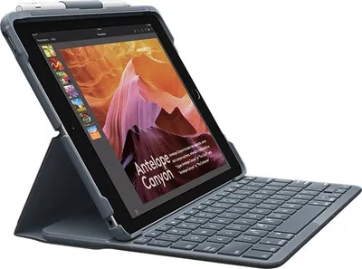 Produktbild von Logitech Slim Folio - Tastatur und Foliohülle - Bluetooth - Deutsch - Graphite - für Apple 10.2-inch iPad (7. Generation)