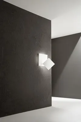 Produktbild von Verstellbare LED-Wandleuchte, mattweiß, 35 W, 3000 K, warmes Licht, Metall und Aluminium, modernes Interieur-Design, 48 x 32 cm – Perenz