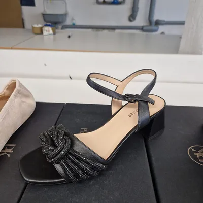 Produktbild von Peter Kaiser Sandalette Schwarz