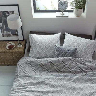 Produktbild von Rivièra Maison Bettwäsche Warmness_Off-white_DE_UV_155x220 155 x 220 cm + 1x 80 x 80 cm 1 Bettbezug, 1 Kissenbezug