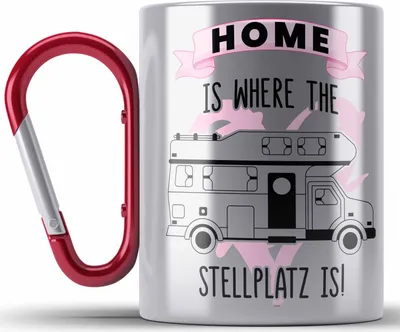 Produktbild von Trendation - Wohnwagen Camper Edelstahl Tasse Karabiner Geschenke Wohnmobil für Männer Campingwagen Geschenkidee Zubehör Camping Opa Oma Rentner Lustig Grafik Home Is Where The Stellplatz Is (Rot)