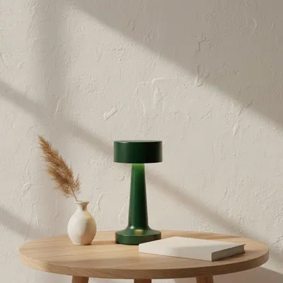 Productafbeelding van OMNIEXA Tafellamp - Vintage Groen - Dimbaar en Draadloos - Luxe Oplaadbare LED Lamp - Aluminium Design