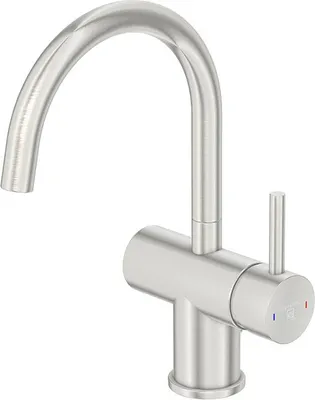 Produktbild von Steinberg Serie 100 Waschtischarmatur mit Ablaufgarnitur, Ausladung 155 mm, 1001500BN