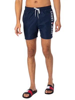 Produktbild von Tommy Jeans Herren Slim-Fit-Badeshorts, Blau