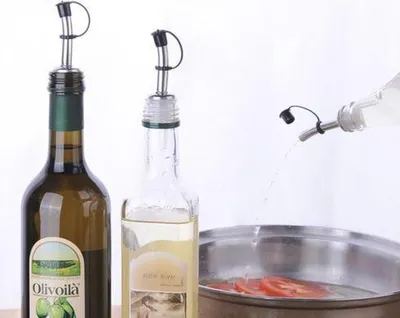 Produktbild von Jumada - Ausgießer - Mit verschließbarem Deckel - Wein - Ausgießen - Getränke - Edelstahl - Silber